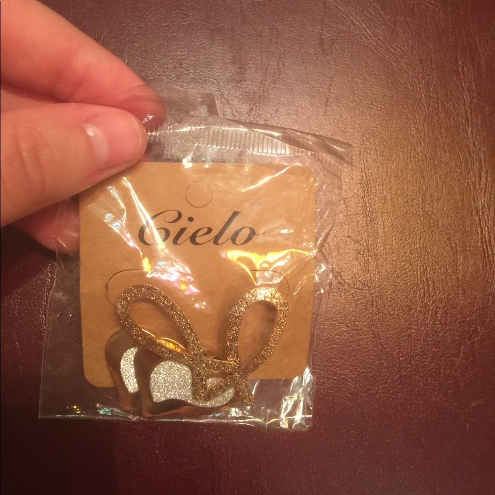 Cute heart earrings!